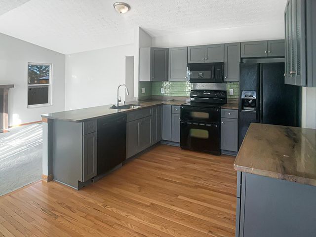 456 Saint Thomas Drive, Westerville, OH 43081