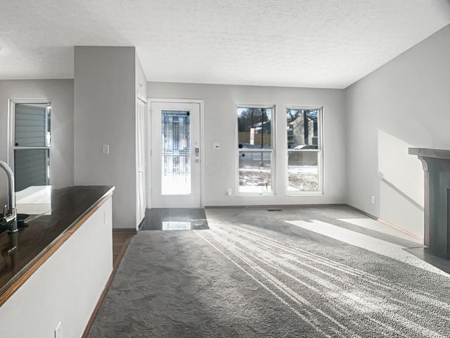 456 Saint Thomas Drive, Westerville, OH 43081