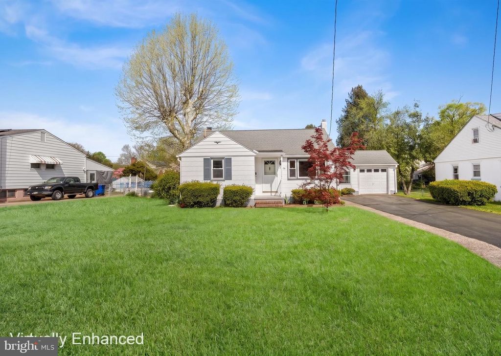 2026 BURLINGTON AVE, Delanco, NJ 08075