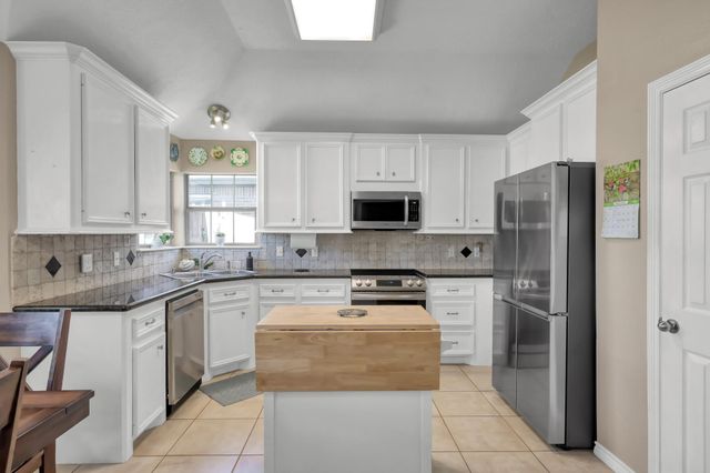 7034 Pleasure Lake Drive, Willis, TX 77318