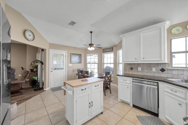 7034 Pleasure Lake Drive, Willis, TX 77318