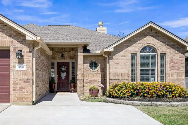 7034 Pleasure Lake Drive, Willis, TX 77318