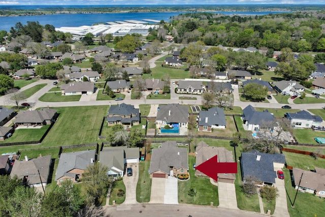 7034 Pleasure Lake Drive, Willis, TX 77318