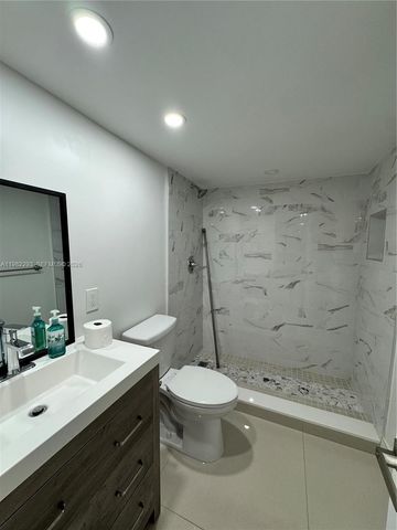 10110 Boca Entrada Blvd 305, Boca Raton, FL 33428