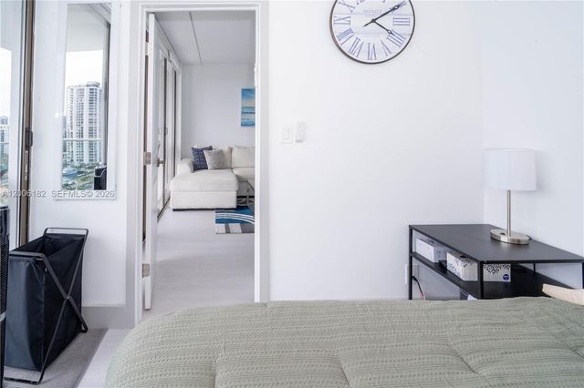 19707 Turnberry Way 18C, Aventura, FL 33180