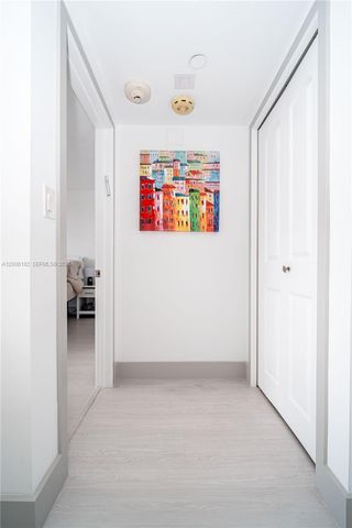 19707 Turnberry Way 18C, Aventura, FL 33180