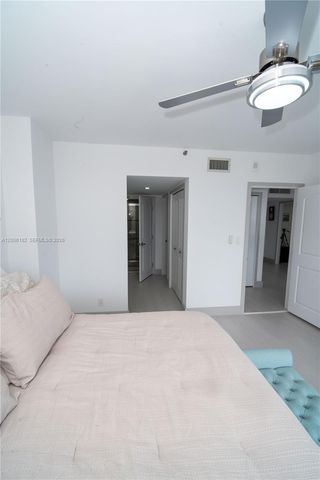 19707 Turnberry Way 18C, Aventura, FL 33180