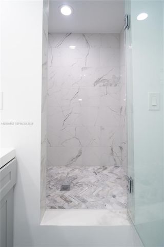 19707 Turnberry Way 18C, Aventura, FL 33180