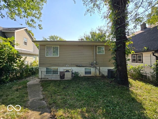 4050 Byram Avenue, Indianapolis, IN 46208