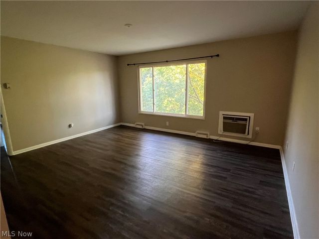 1560 Wagar, Rocky River, OH 44116
