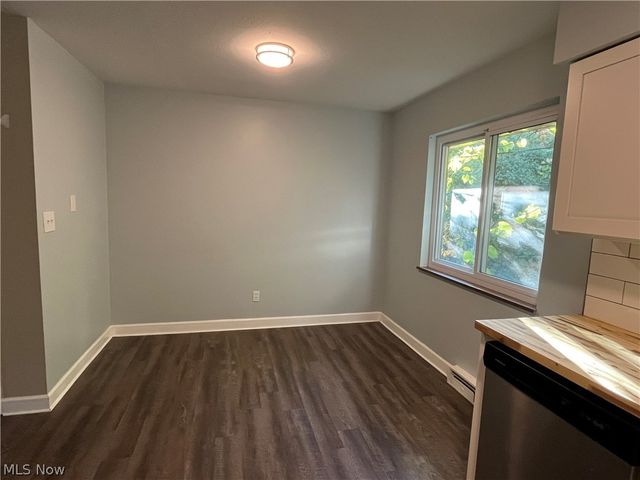 1560 Wagar, Rocky River, OH 44116