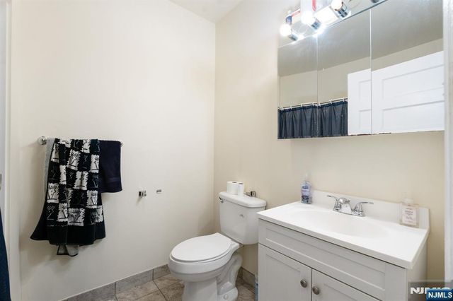 14 48th Street, Weehawken, NJ 07086
