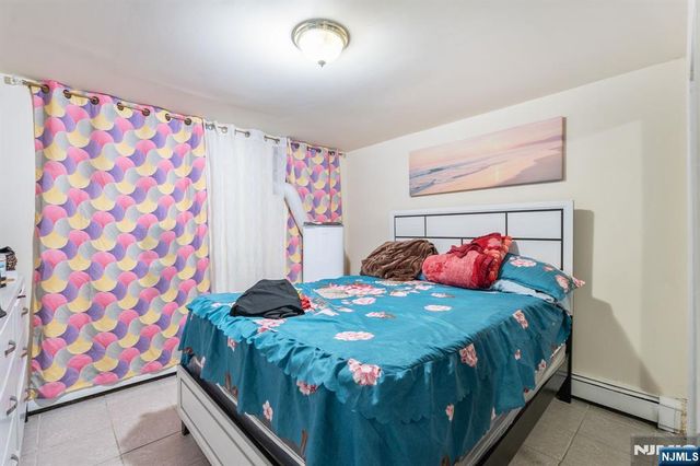 14 48th Street, Weehawken, NJ 07086