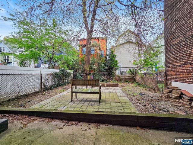 14 48th Street, Weehawken, NJ 07086