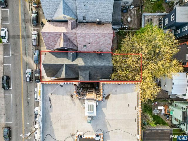 14 48th Street, Weehawken, NJ 07086