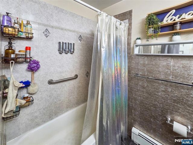 14 48th Street, Weehawken, NJ 07086