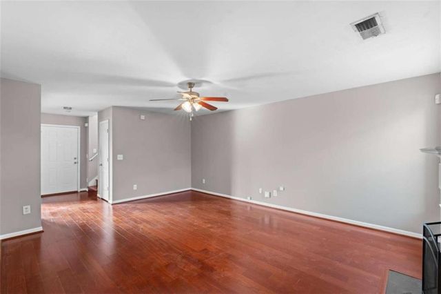 1568 Queen Elizabeth Drive, Locust Grove, GA 30248