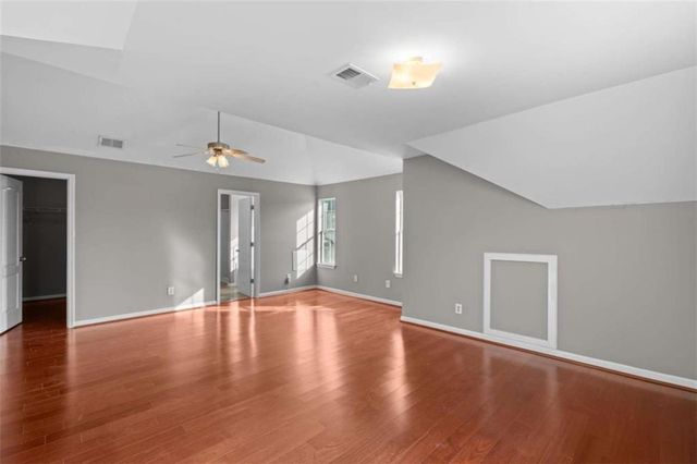 1568 Queen Elizabeth Drive, Locust Grove, GA 30248