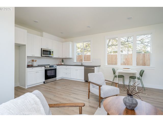 101 Ne 78th Ave, Portland, OR 97213