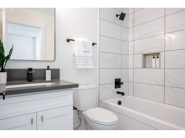 101 Ne 78th Ave, Portland, OR 97213