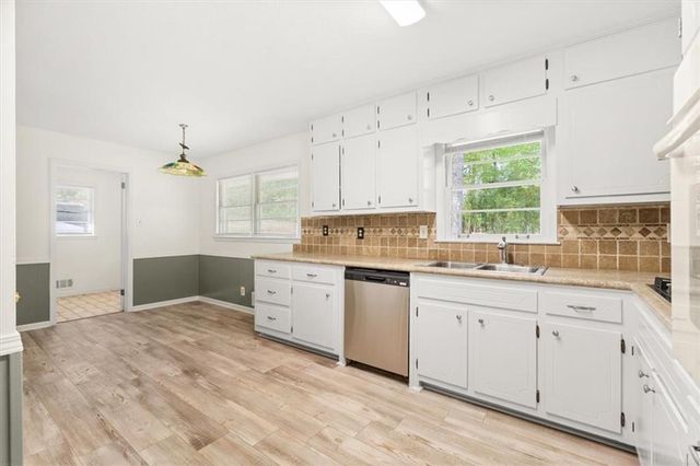 1267 Sycamore Drive SW, Lilburn, GA 30047