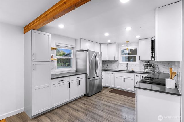 4204 Squalicum Lake Road, Bellingham, WA 98226