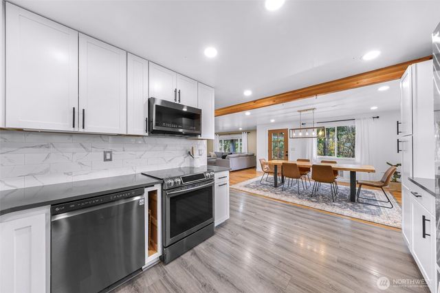 4204 Squalicum Lake Road, Bellingham, WA 98226