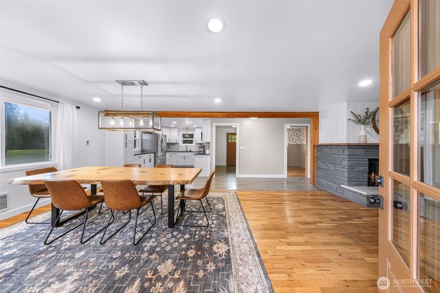 4204 Squalicum Lake Road, Bellingham, WA 98226