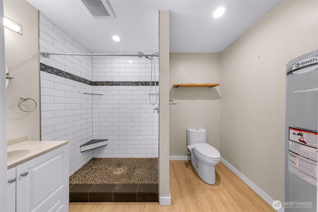 4204 Squalicum Lake Road, Bellingham, WA 98226