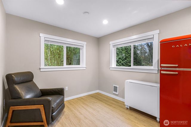 4204 Squalicum Lake Road, Bellingham, WA 98226