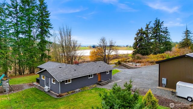 4204 Squalicum Lake Road, Bellingham, WA 98226