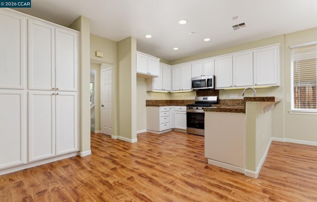 452 Chestnut St, Brentwood, CA 94513