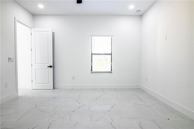 1836 Lindsay ST, Lehigh Acres, FL 33972