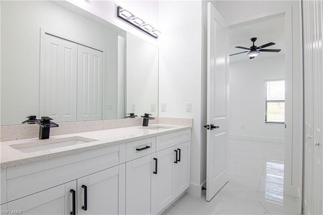 1836 Lindsay ST, Lehigh Acres, FL 33972