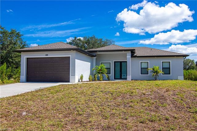 1836 Lindsay ST, Lehigh Acres, FL 33972
