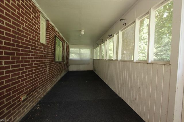 101 Turners Neck RD, Toano, VA 23168