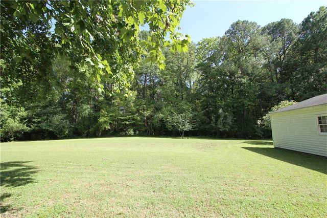 101 Turners Neck RD, Toano, VA 23168