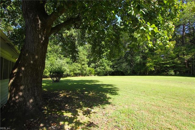 101 Turners Neck RD, Toano, VA 23168