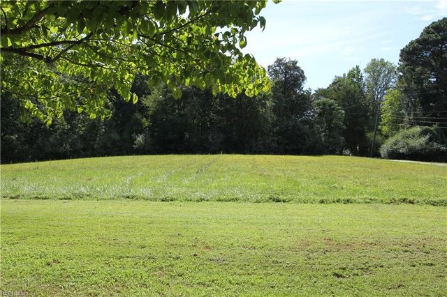 101 Turners Neck RD, Toano, VA 23168