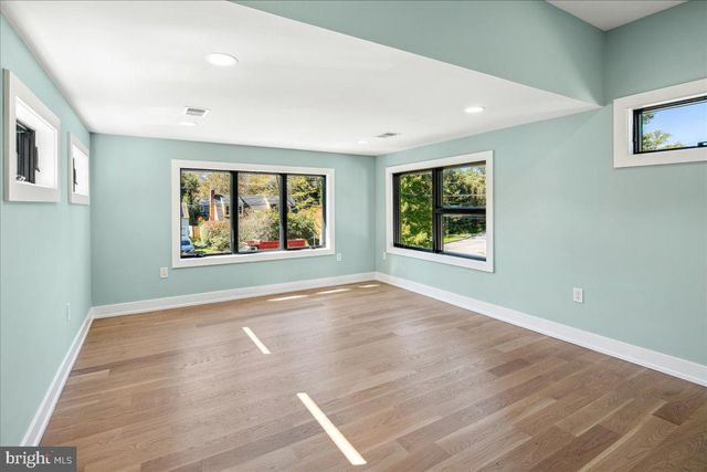 261 MOORE ST, Princeton, NJ 08540