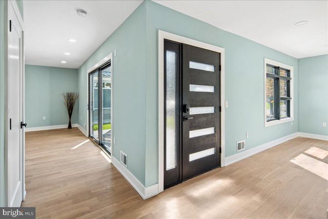 261 MOORE ST, Princeton, NJ 08540