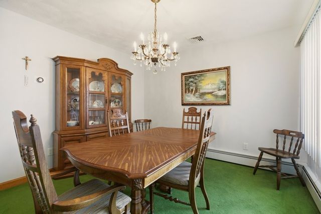 8 Wabasso Terrace, Middletown, RI 02842