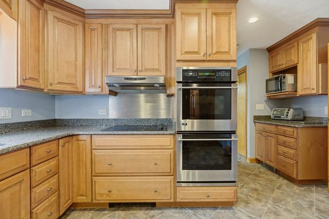 8 Wabasso Terrace, Middletown, RI 02842