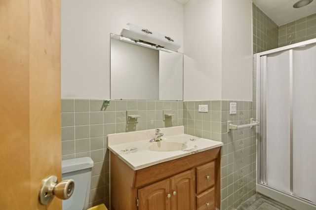 8 Wabasso Terrace, Middletown, RI 02842