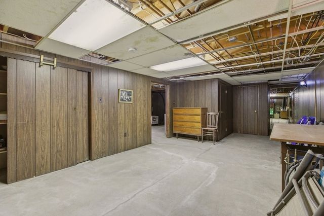 8 Wabasso Terrace, Middletown, RI 02842
