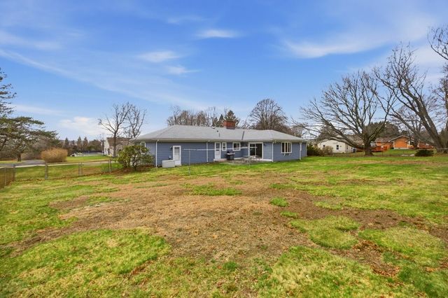 8 Wabasso Terrace, Middletown, RI 02842