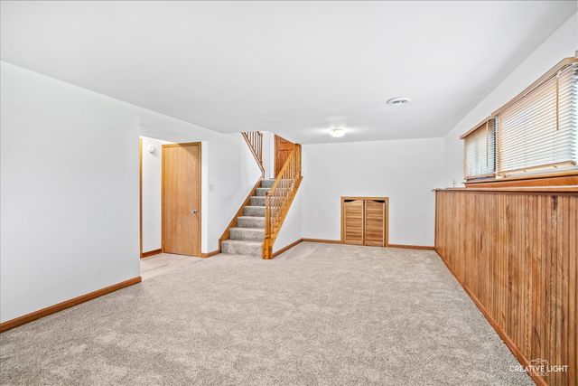 176 Boulder Hill Pass, Montgomery, IL 60538