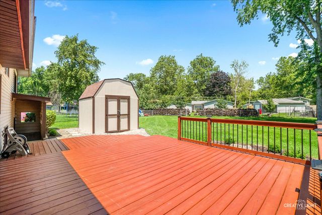 176 Boulder Hill Pass, Montgomery, IL 60538