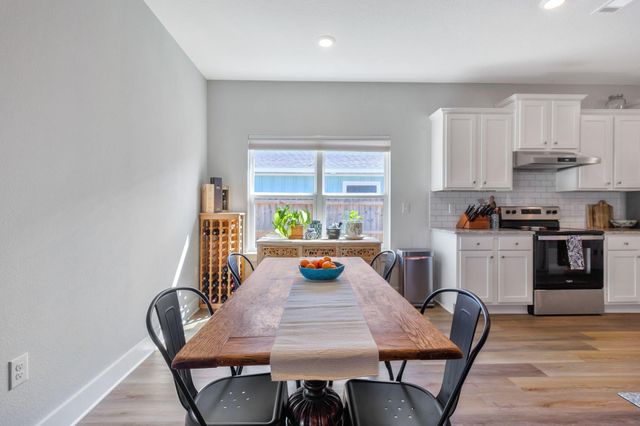 6352 Forest Bay Avenue, Gulf Breeze, FL 32563