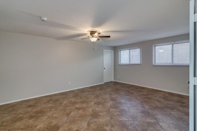 137 E Riviera Drive, Tempe, AZ 85282